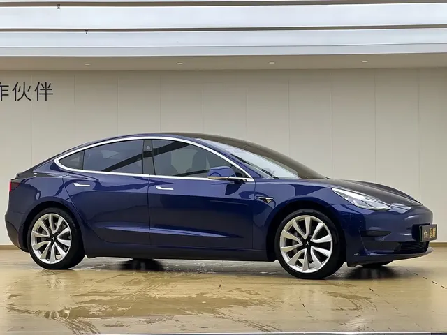 Tesla Model 3 2019 Standard Range Rear-Wheel Drive Upgrade
