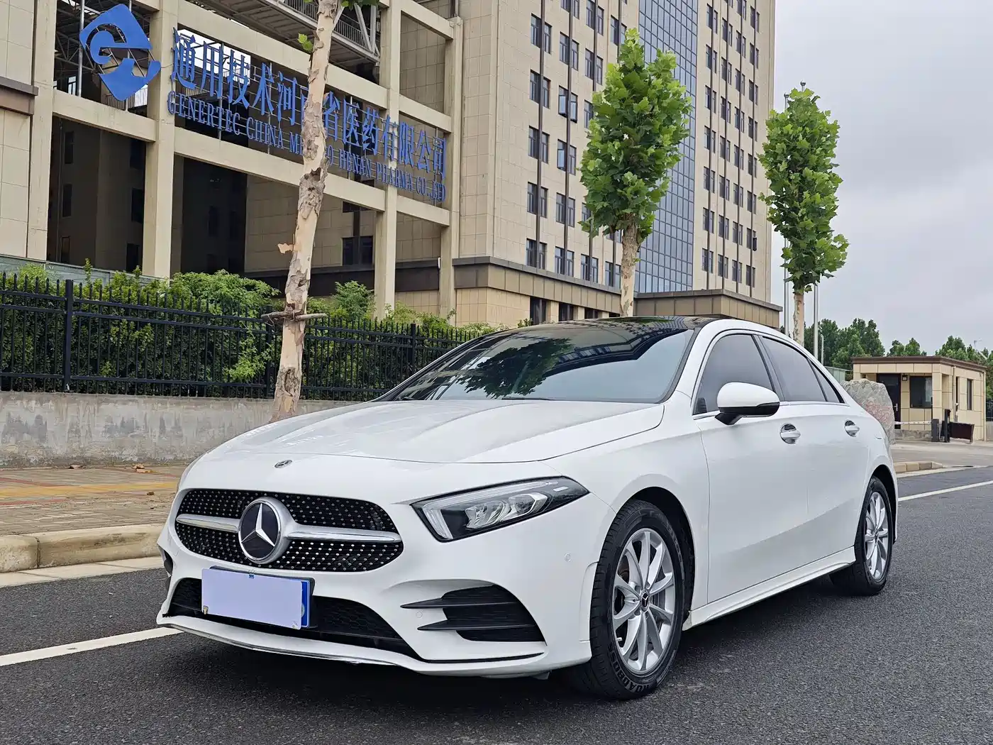 Mercedes-Benz A-Class 2019 A 200 L Sport Sedan