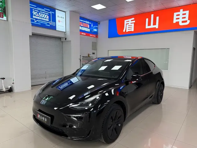 Tesla Model Y 2022 Facelift Rear-Wheel Drive Version