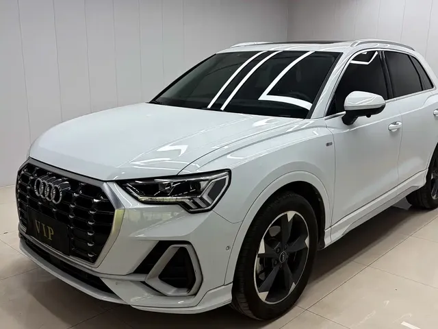 Audi Q3 2022 35 TFSI Fashion Dynamic