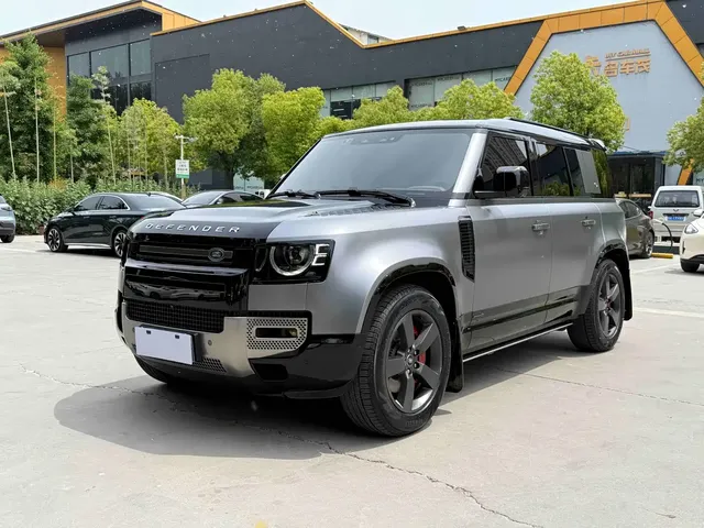 Land Rover Defender 2023 Facelift 110 3.0T P400 X
