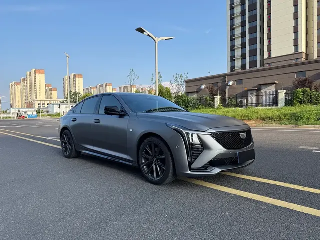 Cadillac CT5 2025 Model 28T Track Performance Edition + Peak Track Package