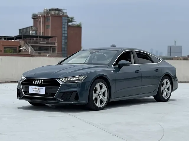 Audi A7 2021 40 TFSI Luxury