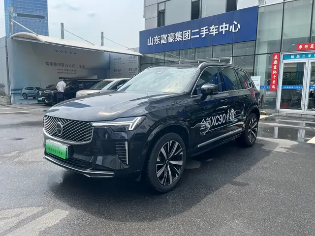 Volvo XC90 Plug-in Hybrid 2025 Facelift T8 Smart Premium Luxury 7-seater