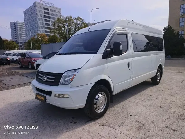 SAIC Maxus Xintu V80 2021 2.0T PLUS Manual All-round King Long Wheelbase Medium Roof 6/7/8/9-seater