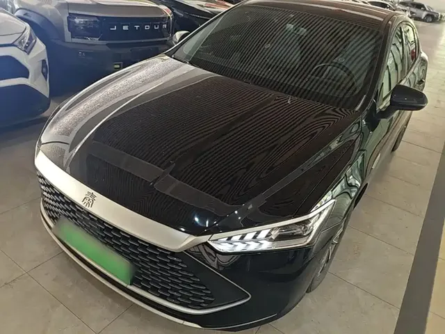 BYD Qin PLUS 2024 Glory Edition DM-i 55KM Leading