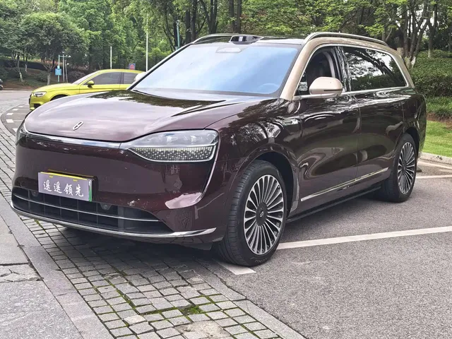 AITO Wenjie AITO M9 2025 Extended Range Ultra 52kWh 5-Seater
