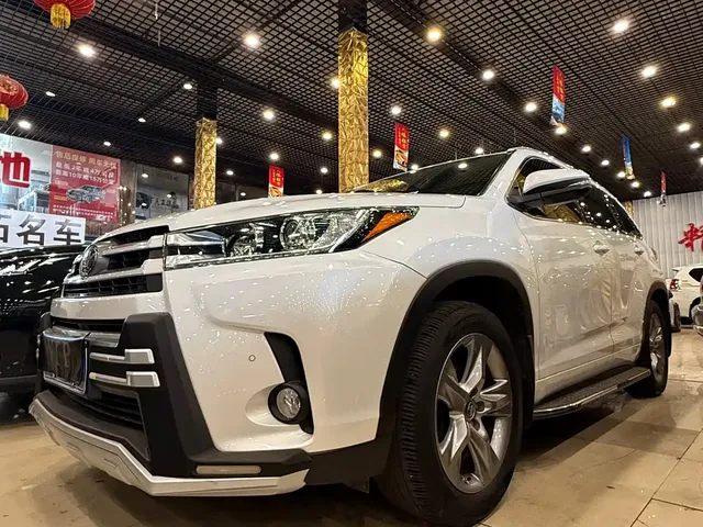 Toyota Highlander 2018 2.0T 4WD Luxury 7-seater China VI