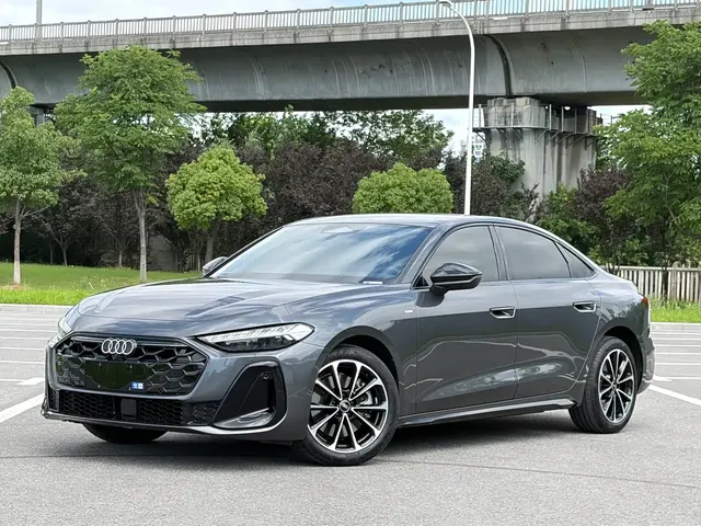 Audi A5L 2026 2.0T Sport Edition