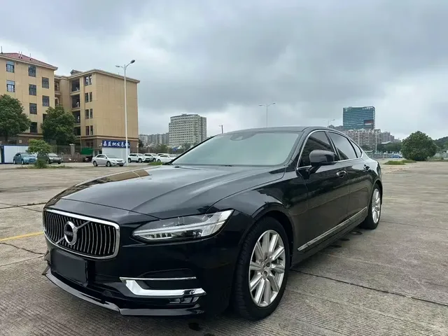 Volvo S90 2020 T5 Momentum Luxury Edition