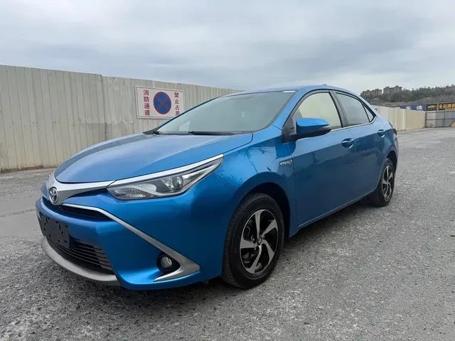 Toyota Levin 2017 Facelift Hybrid 1.8H GS E-CVT Elite Sunroof Edition China V