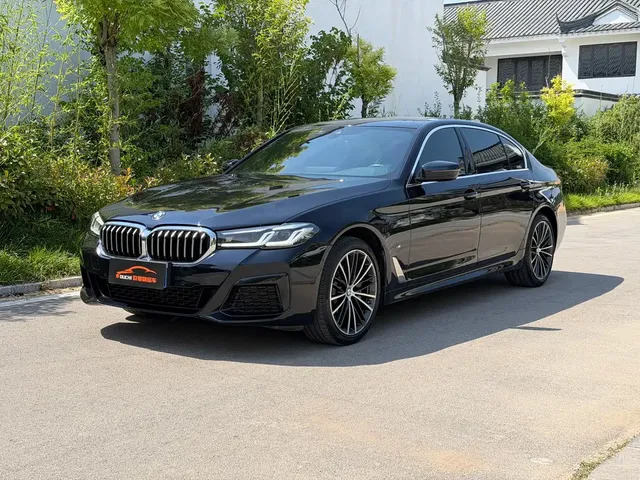 BMW 5 Series 2022 Model Second Facelift 530Li Leading M Sport Package