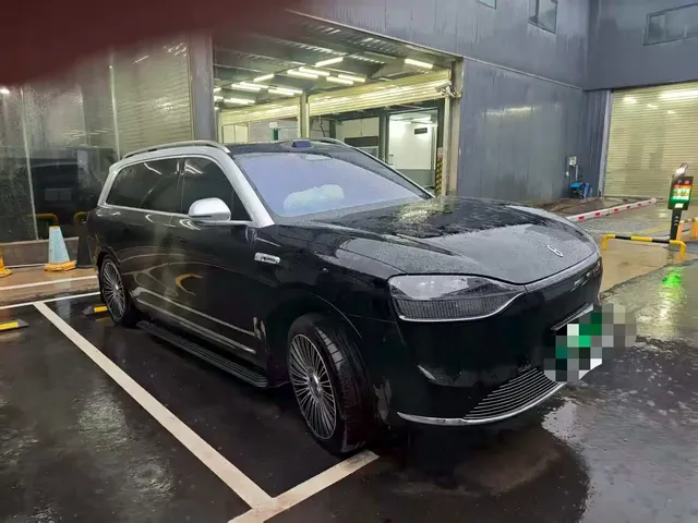 AITO Wenjie AITO M9 2025 Extended Range Max 52kWh 6-Seater