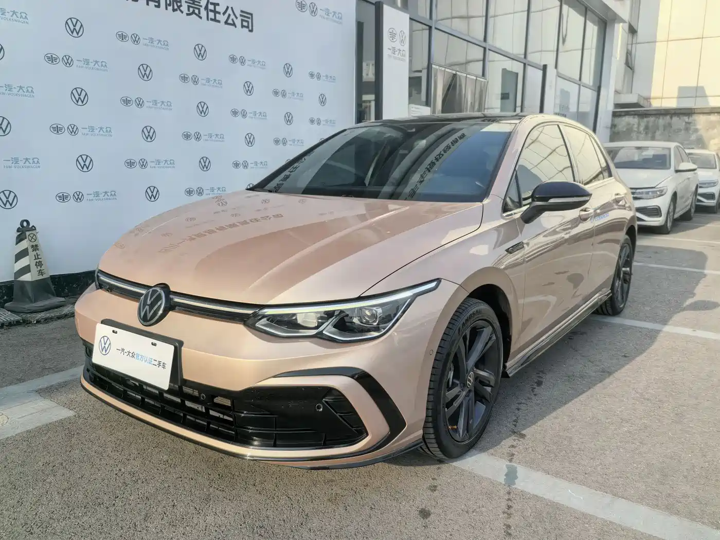 Volkswagen Golf 2021 280TSI DSG R-Line