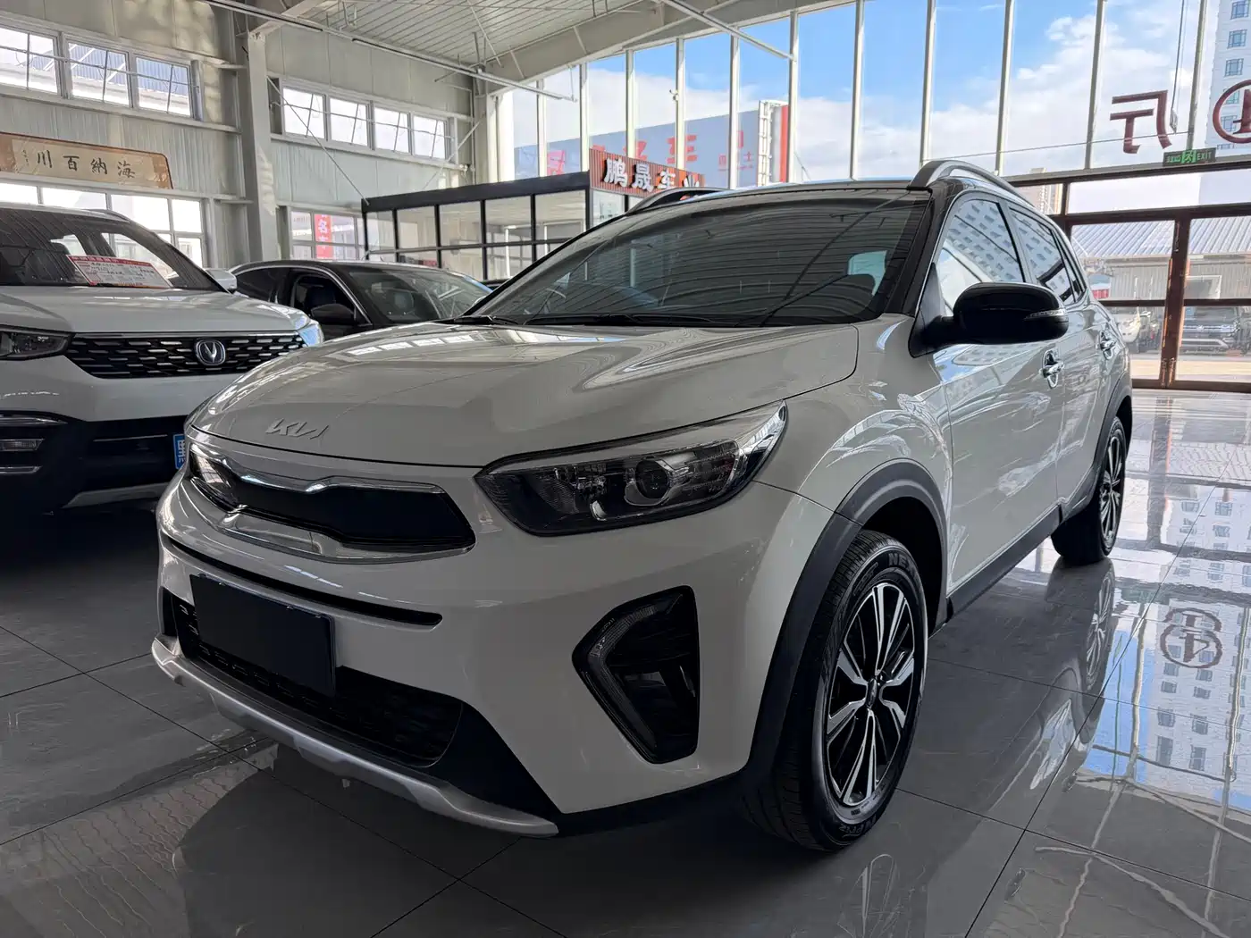 Kia KX1 2021 1.4L CVT Fun Edition