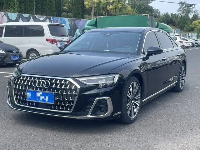 Audi A8 2023 A8L 45 TFSI quattro Luxury