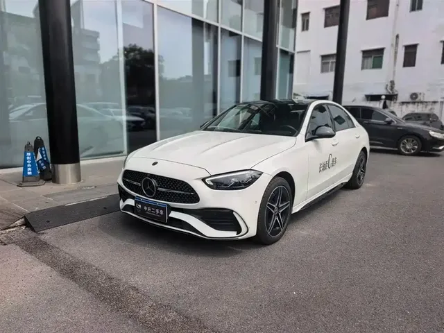 Mercedes-Benz C-Class 2025 C 260 L Night Sport Edition