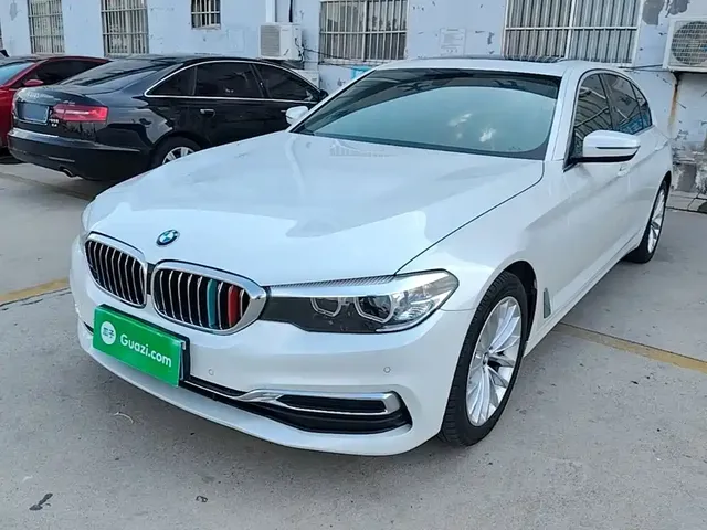 BMW 5 Series 2019 Facelift 525Li Luxury Package