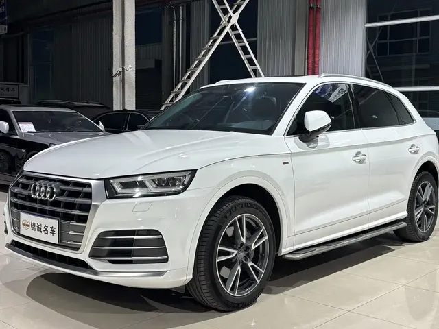 Audi Q5L 2020 Facelift 40 TFSI Honor Fashion