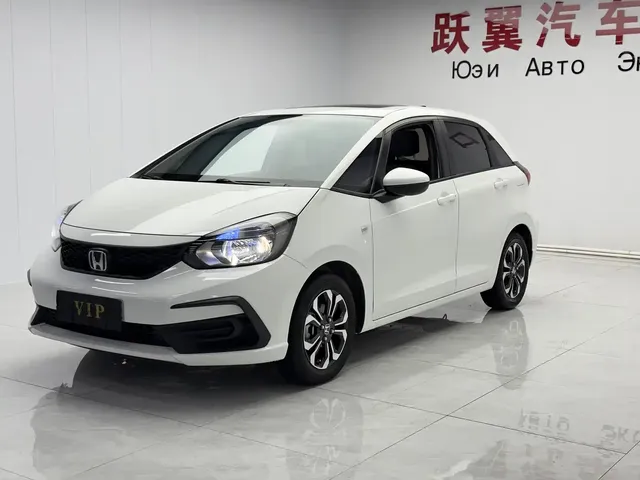 Honda Fit 2022 1.5L CVT Trend Sunroof Edition