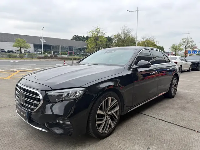 Mercedes-Benz E-Class 2024 E 300 L Fashion
