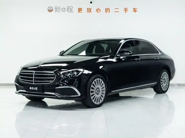 Mercedes-Benz E-Class 2022 E 300 L Fashion
