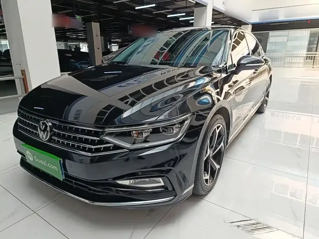 Volkswagen Magotan 2023 Model 2 Million Commemorative Edition 330TSI DSG Luxury