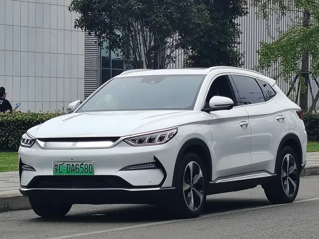 BYD Song PLUS PHEV 2021 EV Premium Model