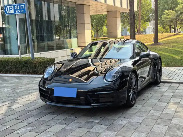 Porsche 911 2019 Carrera 4S 3.0T