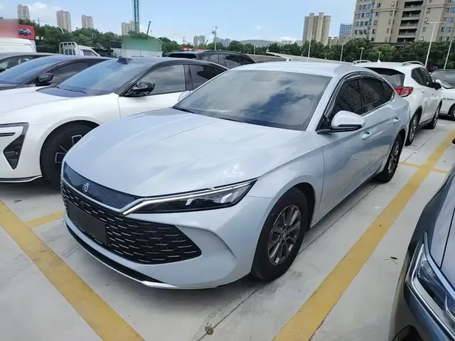 BYD Qin L 2024 DM-i 80KM Leading Edition