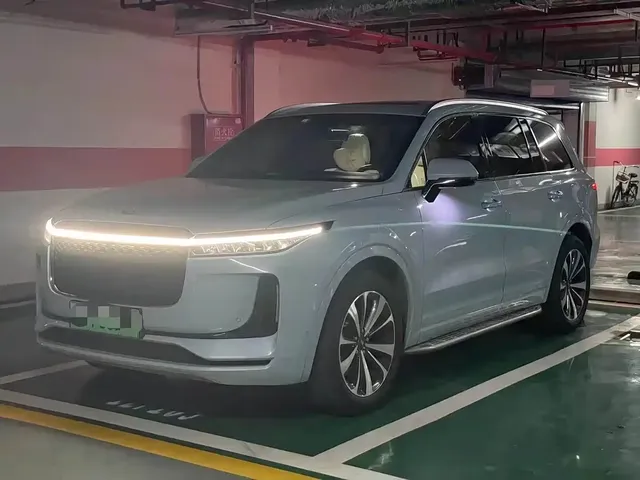 Li Auto Li ONE 2021 Extended Range 6-Seater
