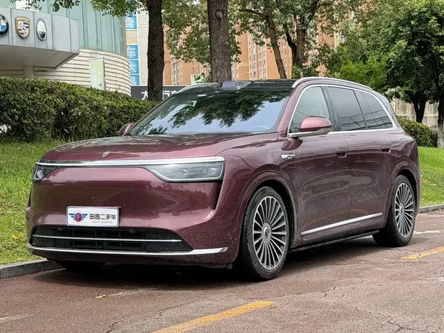 AITO Wenjie AITO M8 2025 Model Extended Range Ultra Edition 53.4kWh 5-Seater