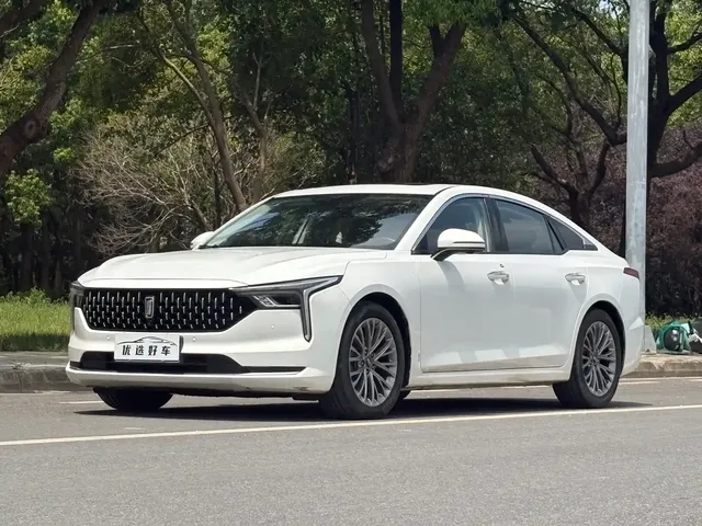 Besturn B70 2023 Model 3rd Gen 1.5T Automatic Joy 70th Anniversary Edition