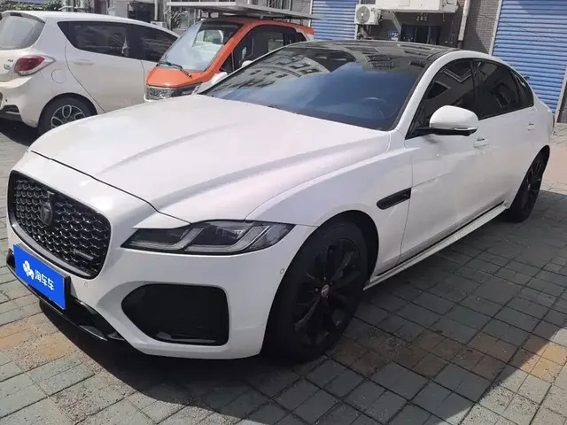 Jaguar XFL 2021 XFL 2.0T P250 AWD Gloss Black Sport Edition