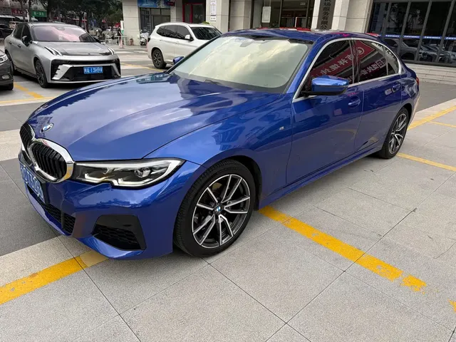 BMW 3 Series 2022 Facelift 325Li M Sport Package