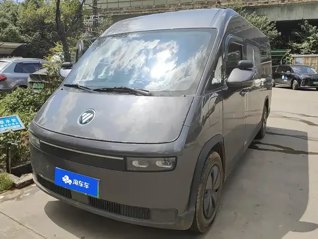 Foton Fengjing i7 2025 Multi-purpose Long Wheelbase FWD CATL 66.67kWh Smart Edition Flat Roof Single Tire 6-Seater