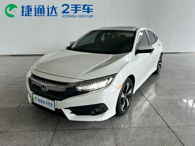 Honda Civic 2016 220TURBO CVT Premium Edition