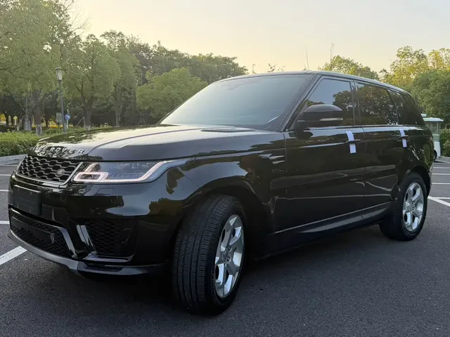 Land Rover Range Rover Sport 2021 3.0 L6 SE