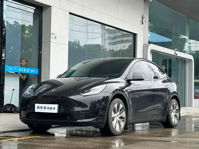 Tesla Model Y 2022 Facelift Rear-Wheel Drive Version