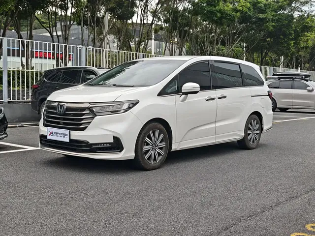 Honda Odyssey 2022 2.0L e:HEV Sharp·Intelligent Edition