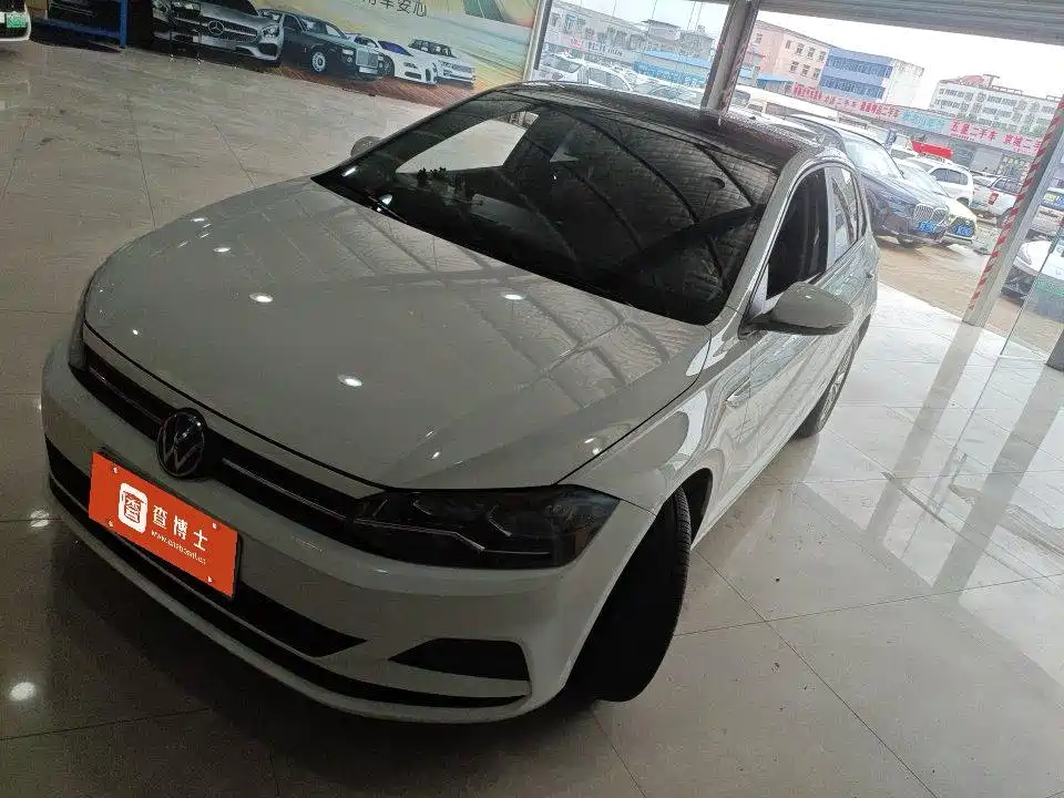 Volkswagen Polo 2023 Facelift Plus 1.5L Auto Chroma Tech Edition