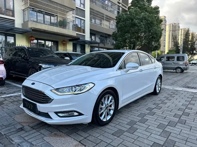 Ford Mondeo 2017 Facelift EcoBoost 200 Fashion Edition