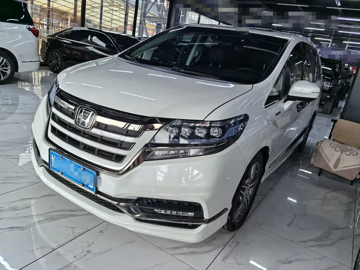 Honda Elysion 2019 2.0L Hybrid Supreme Edition