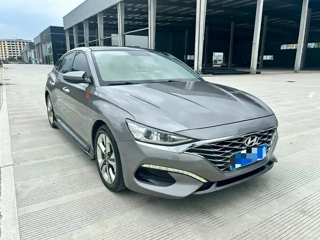 Hyundai Fista 2019 280TGDi Sport Edition China VI