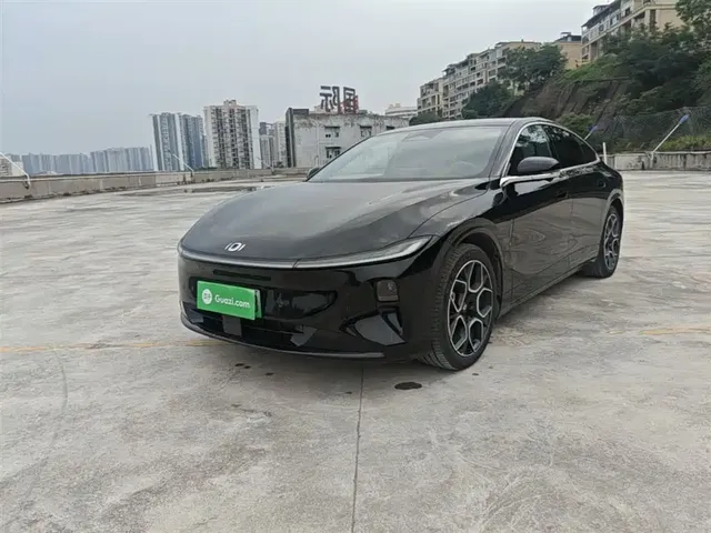 Changan Qiyuan A07 2025 Ultra Long Blue Whale EREVt310 Flagship