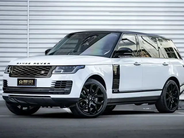 Land Rover Range Rover 2022 3.0 L6 400PS Heritage Extended Classic Edition