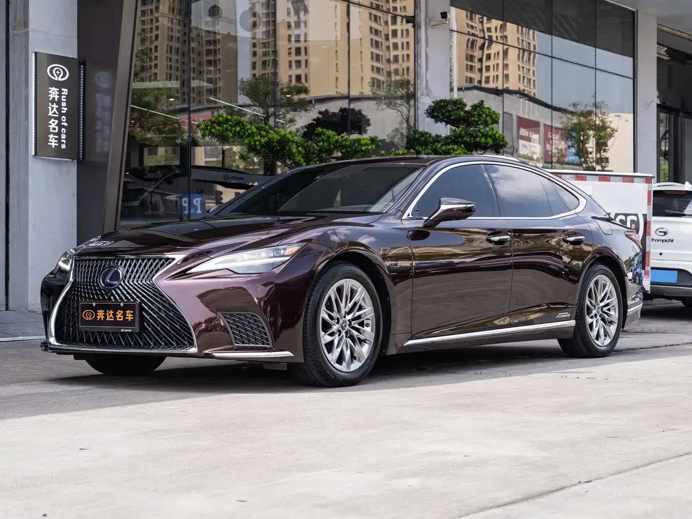 Lexus LS 2021 500h Luxury Edition