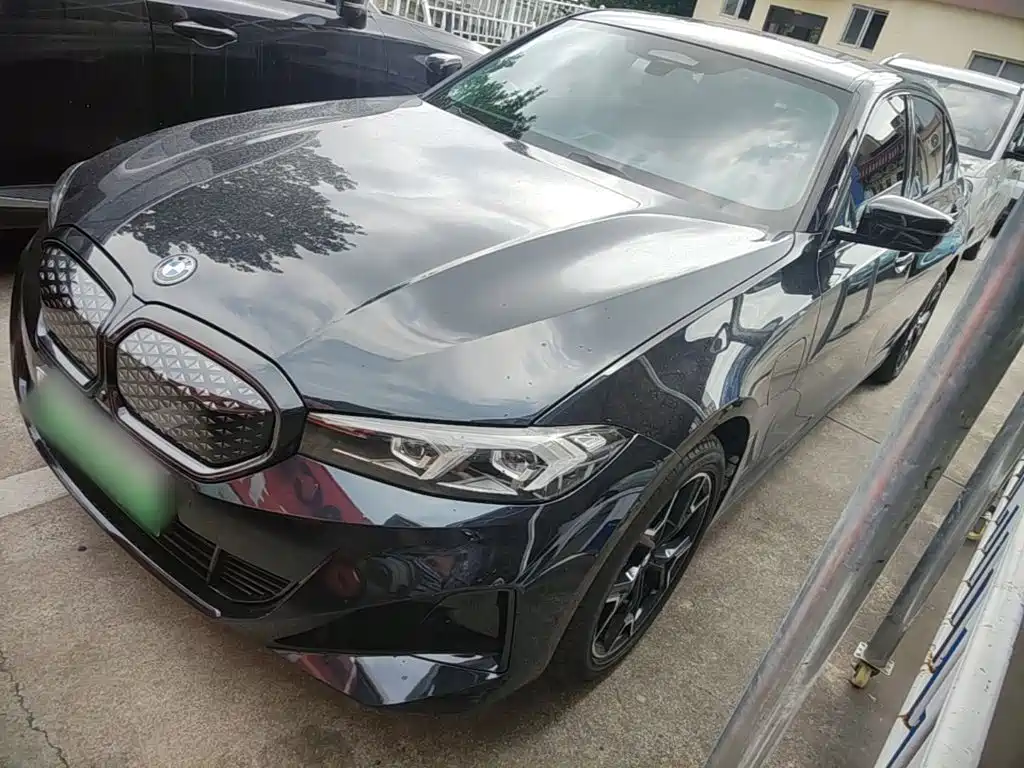 BMW i3 2025 eDrive 40 L Shadow Night Package