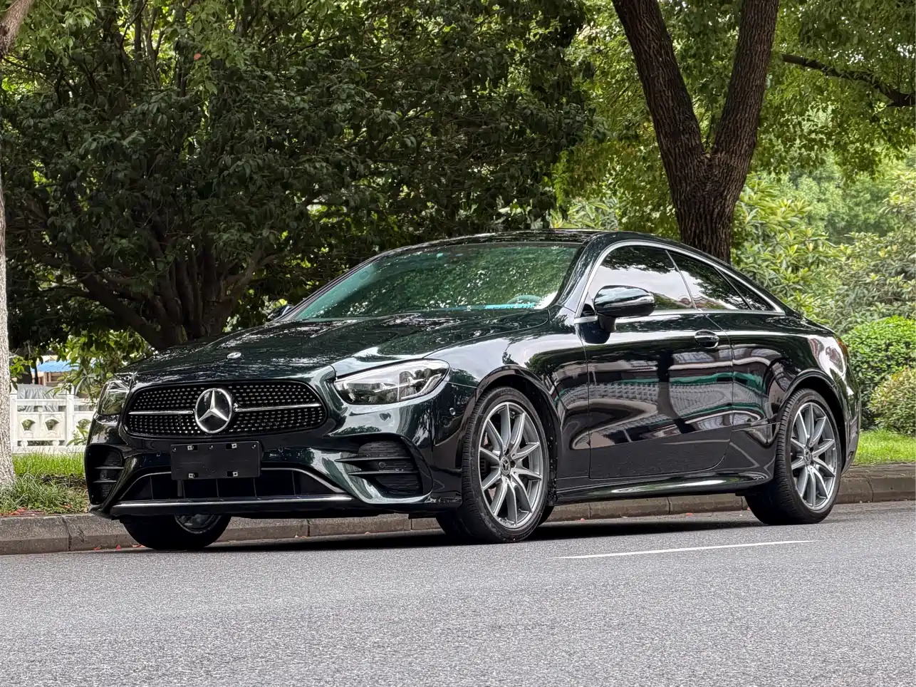 Mercedes-Benz E-Class (Import) 2023 E 260 Coupe
