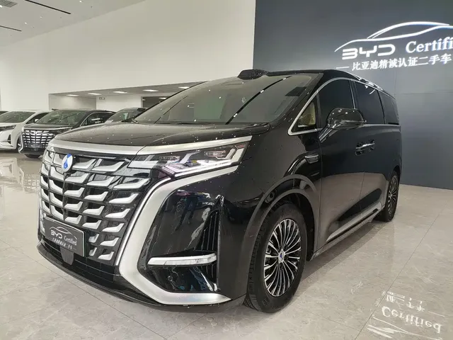 Denza D9 2025 Model DM-i Smart Drive Edition 1020 AWD Flagship